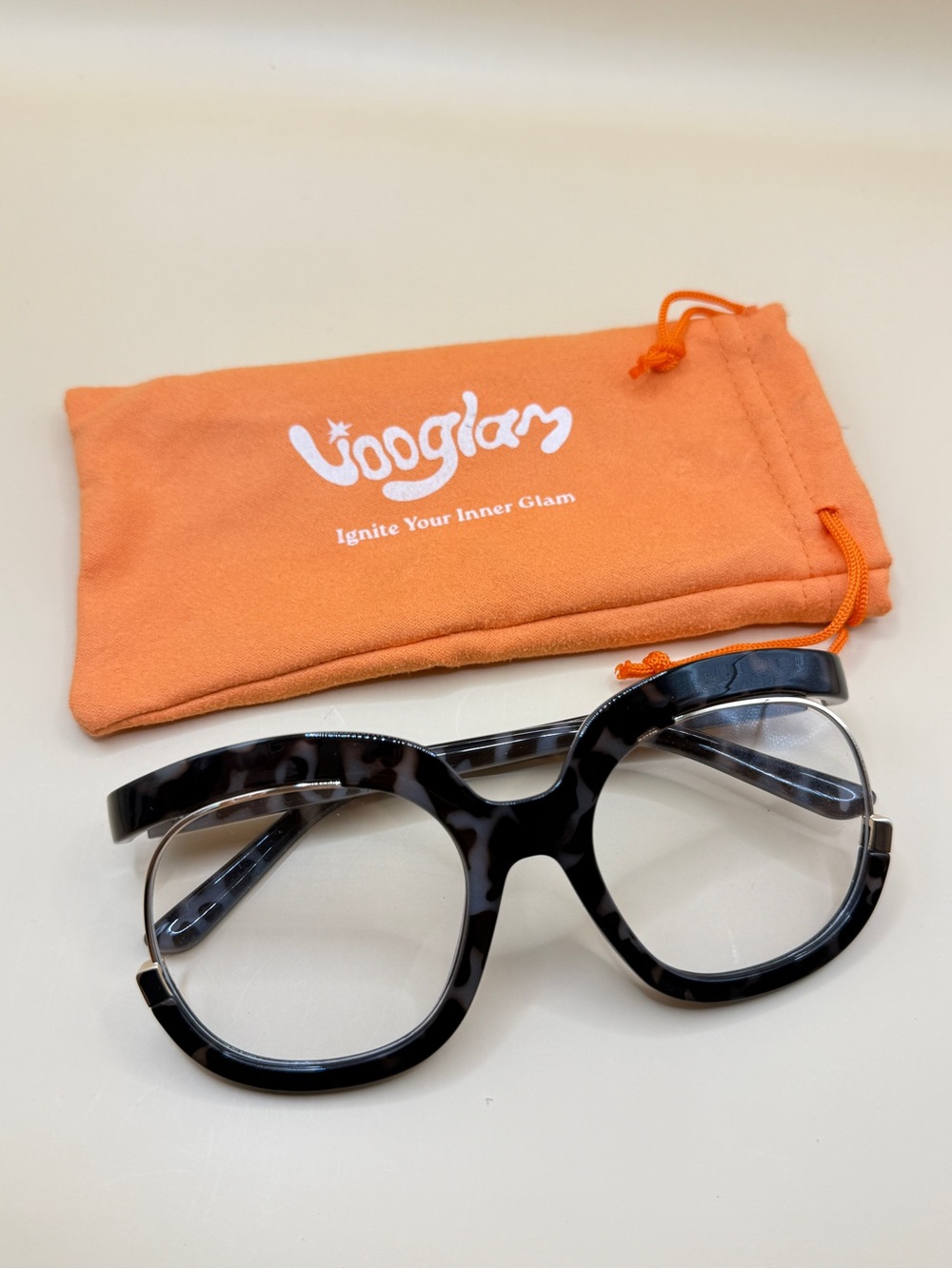 Vooglam Oversized Tortoiseshell Glasses with Orange Pouch, No prescription